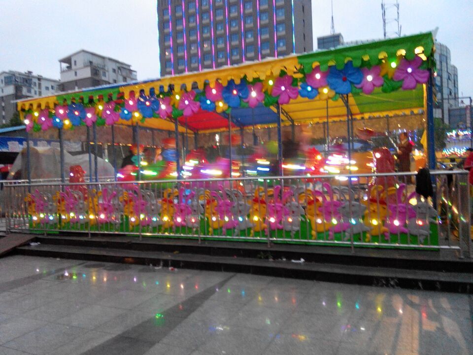 兒童游樂(lè)設(shè)備能吸引孩子的8個(gè)方面